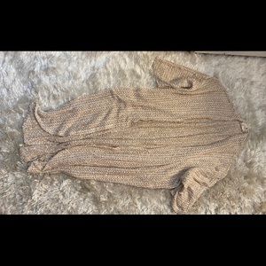 Cream half sleeved cardigan